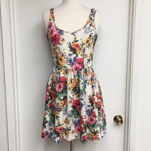 Zara Floral Printed Scoop-neck Dress